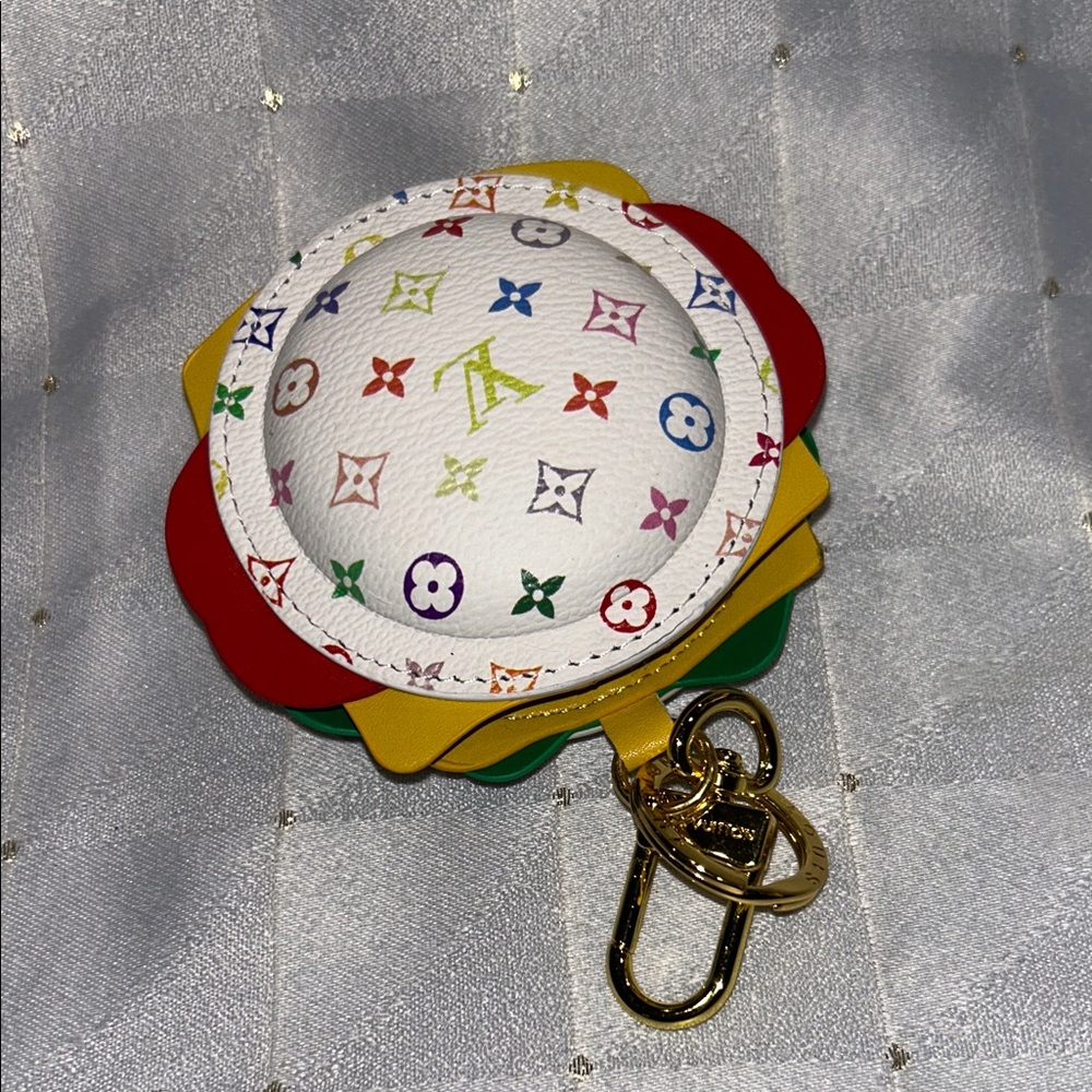 HAMBURGER CHARM